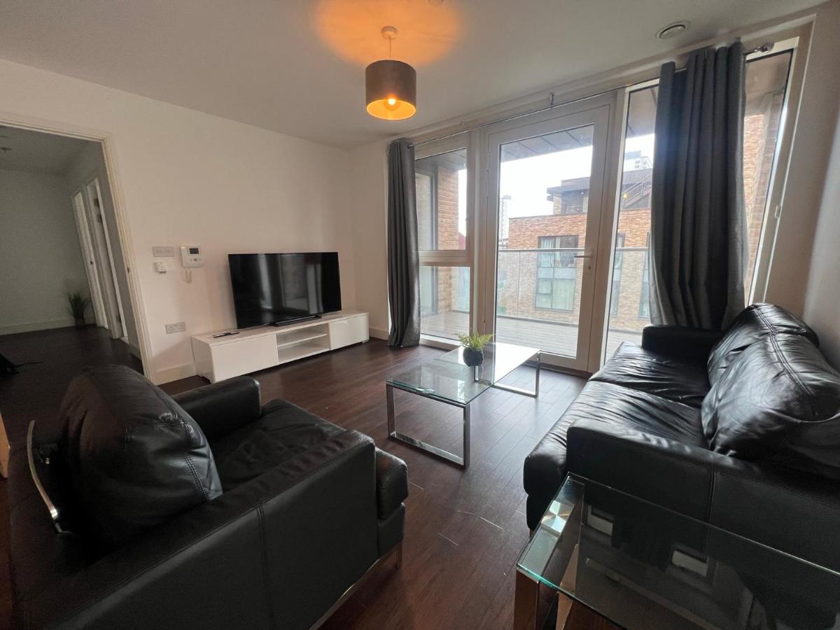 Modern 2Br 2Ba Apt Wparking Sleeps 6 Comfortably Londen Buitenkant foto